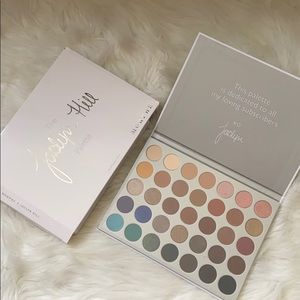 Jaclyn Hill Palette